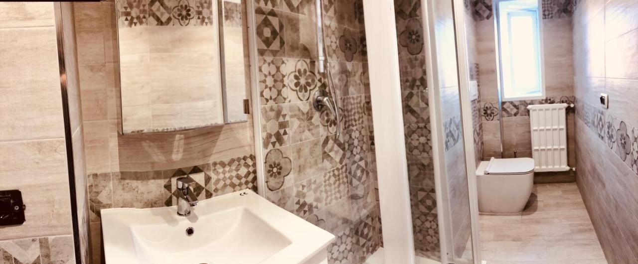 Heart Of Rome Vatican Deluxe New Apartment 1Gb Wifi Ngoại thất bức ảnh