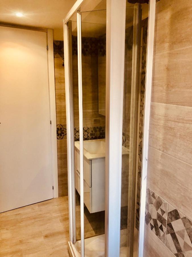 Heart Of Rome Vatican Deluxe New Apartment 1Gb Wifi Ngoại thất bức ảnh