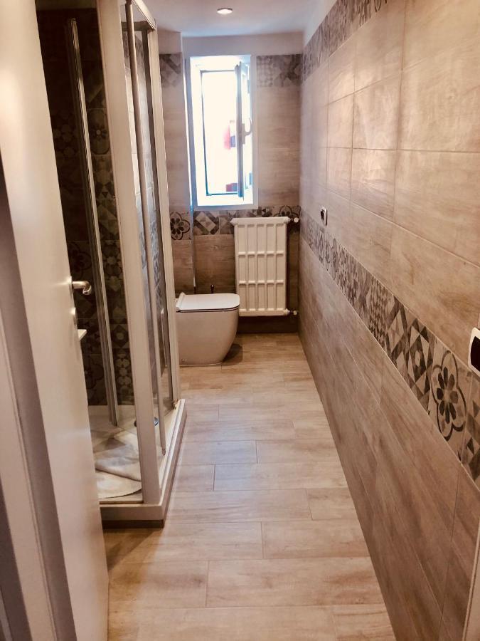 Heart Of Rome Vatican Deluxe New Apartment 1Gb Wifi Ngoại thất bức ảnh