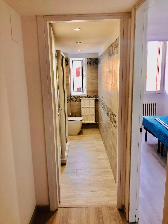 Heart Of Rome Vatican Deluxe New Apartment 1Gb Wifi Ngoại thất bức ảnh